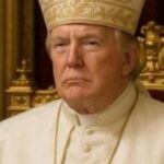 Trump vestito da Papa, messaggio di possibili influenze?